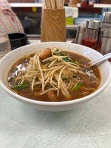 ベトコンラーメン 春日店