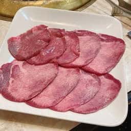 炭火焼肉 丸三