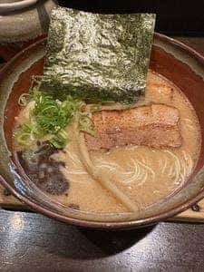 豚そばぎんや 津チャム店