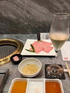 ふらの和牛 よしうし 神楽坂通り