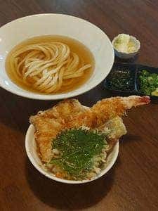 うどん専門店 馳走