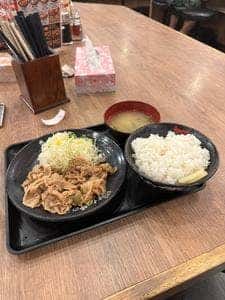 伝説のすた丼屋 吉祥寺店