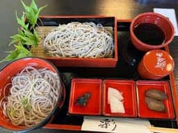 赤花そばの郷