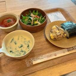 おむすびカフェ くさびや