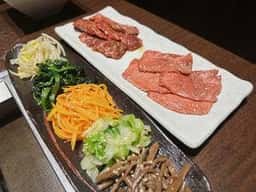 焼肉 冷麺 ユッチャン。 銀座店