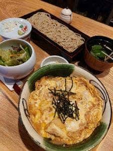 川崎 石臼挽き自家製粉蕎麦 幸町満留賀