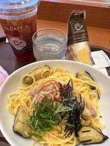 カフェ・ド・クリエ 市ヶ谷駅前店