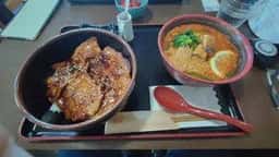 豚丼 大手門