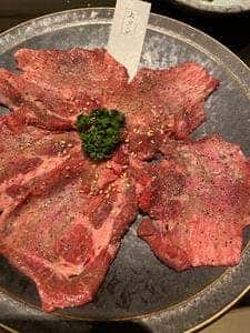 個室焼肉 囲
