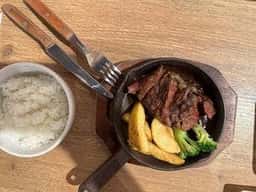 肉バルGABUTTO 吹田店