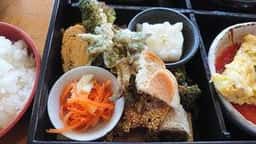 家庭料理やまぼうし