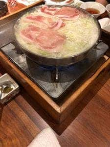 羅豚 はなれ