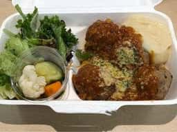 Susan's MEAT BALL