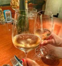 ワインサロン アール