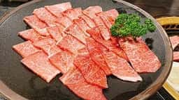 お肉料理 佐渡屋