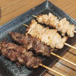 かしわ屋 治兵衛 金山小町店