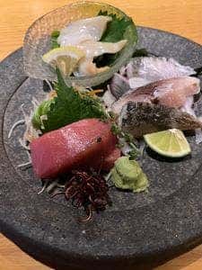 響 西新宿野村ビル店