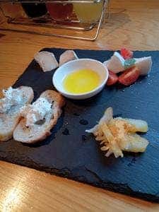 Brewery and Cheese 伊能忠次郎商店