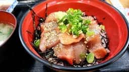 地魚食事処 さかなや
