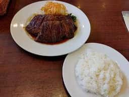 ラジャ 南福山店