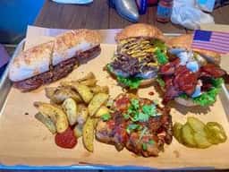 T's BBQ