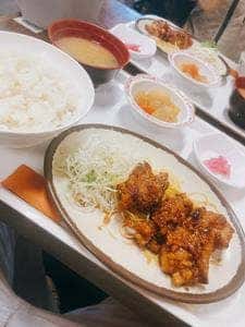 ななまる食堂 猪名寺店