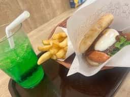 モスバーガー 逗子店