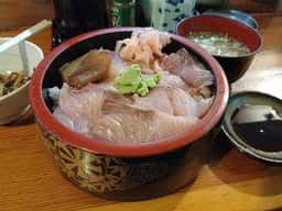 すし割烹 ふる里