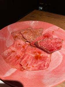 和牛とタン 焼肉とみ 新橋本店