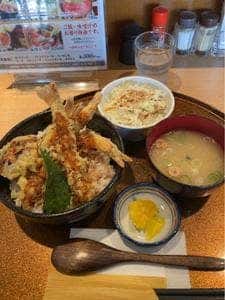海鮮居酒家 うみや