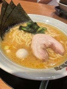 横浜家系ラーメン 町田商店 三鷹店