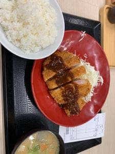 かつや 本町通店