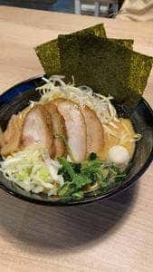 ぶる麺