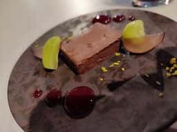 CROSS B PLUS RESTAURANT