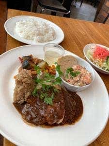 タキュール