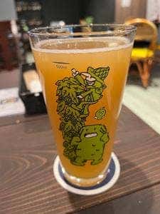 MASTERS BREWING 2階のビアパブ