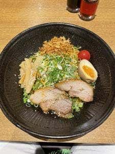 吉山商店 なんばラーメン一座店
