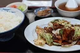 中華料理 三河屋