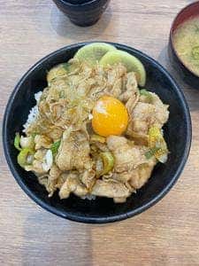伝説のすた丼屋 太田店