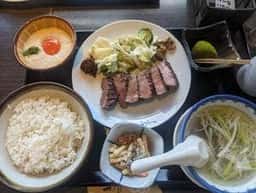 牛たん炭焼 利久 富沢店