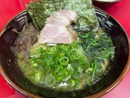 横浜ラーメン 武蔵家 北千住西口店