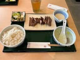 仙台牛たん けやき 杉戸店
