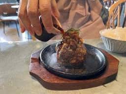 メイプルブリック