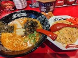ラー麺ずんどう屋 八熊通店