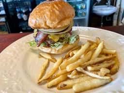 Cafe&BURGER MONTANA