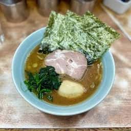 横浜ラーメン 武蔵家 志木店