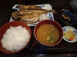 炭火焼専門食処 白銀屋 本店