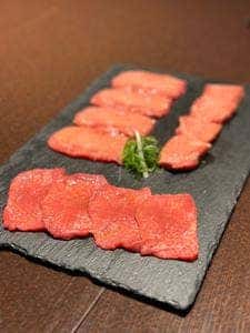 焼肉 六六六