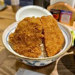 新潟カツ丼 タレカツ 神保町すずらん通り店