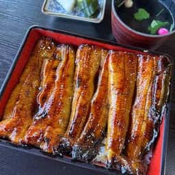 川ばた園